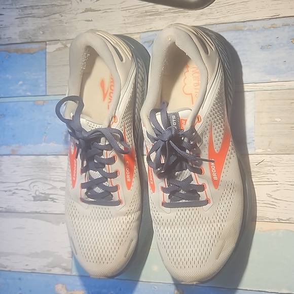 BROOKS ADRENALINE 22 GTS MENS RUNNING Size 10.5  #1103561D004 - Picture 3 of 11